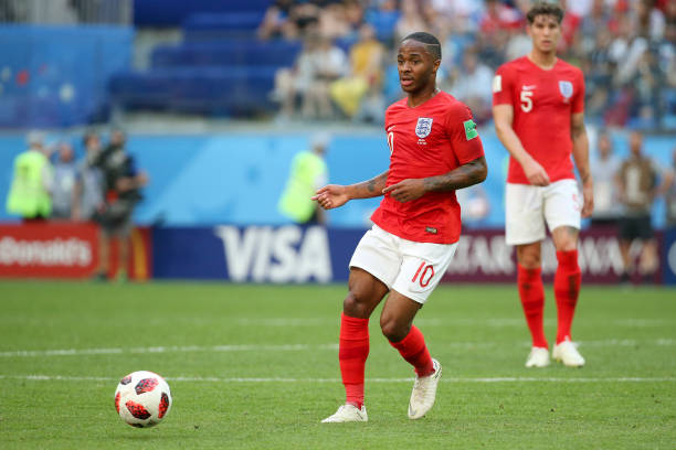 力十足的自 力十足的自